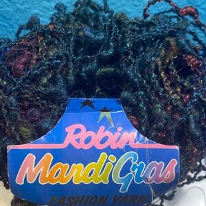 Robin Mardi Gras Fashion Yarn 72.5% Wool 21% Acrylic 6.5% Nylon MADE IN ENGLAND